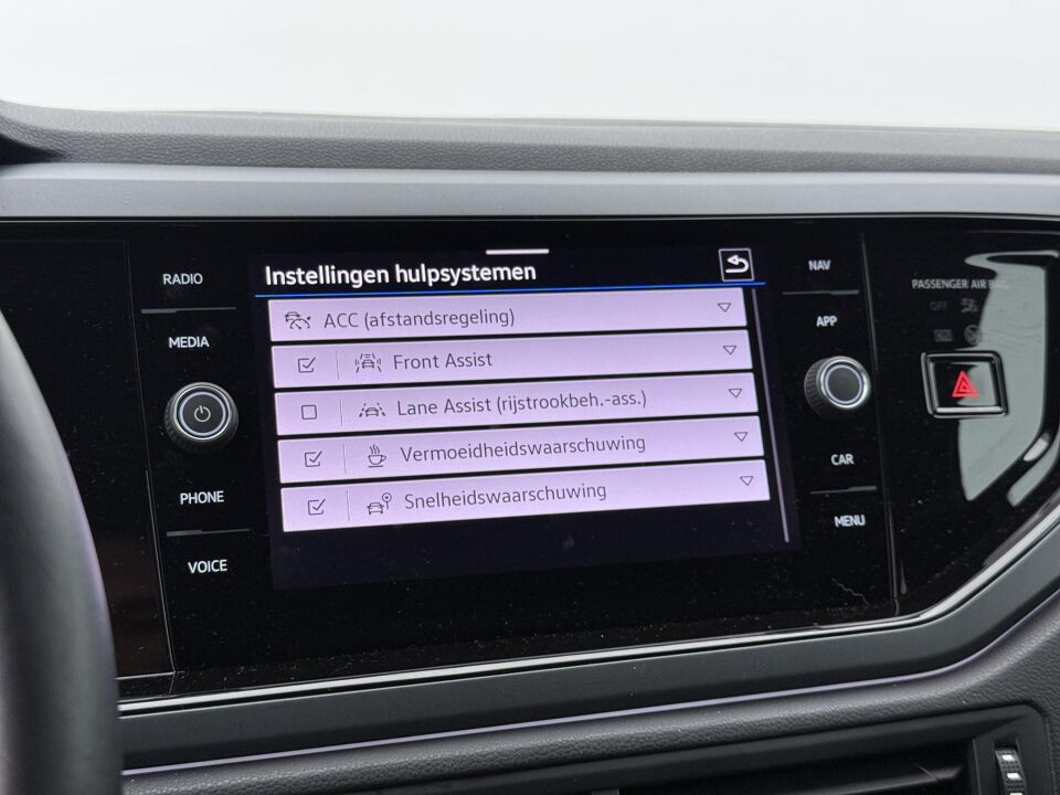 Volkswagen Polo 1.0 TSI R-Line Business