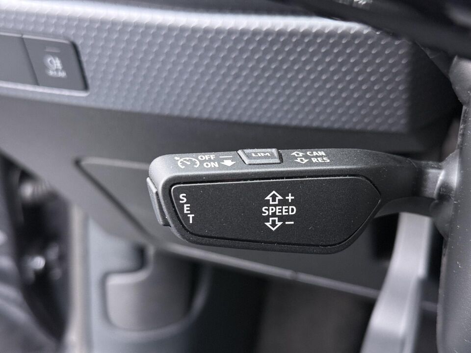 Audi A1 Sportback 30 TFSI Advanced edition