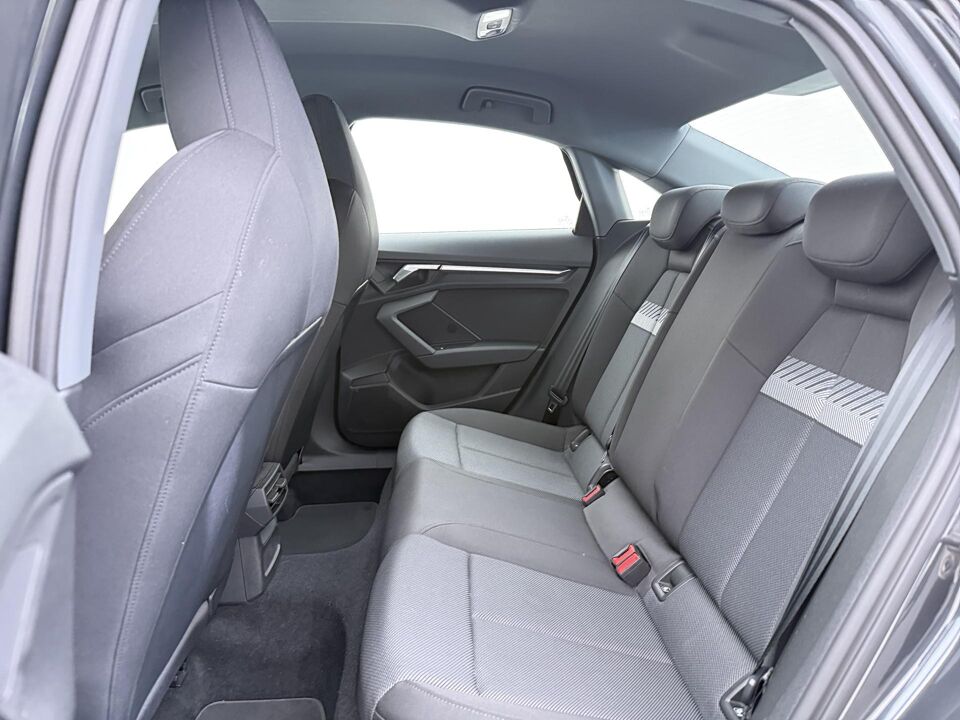 Audi A3 Limousine 30 TFSI Advanced edition