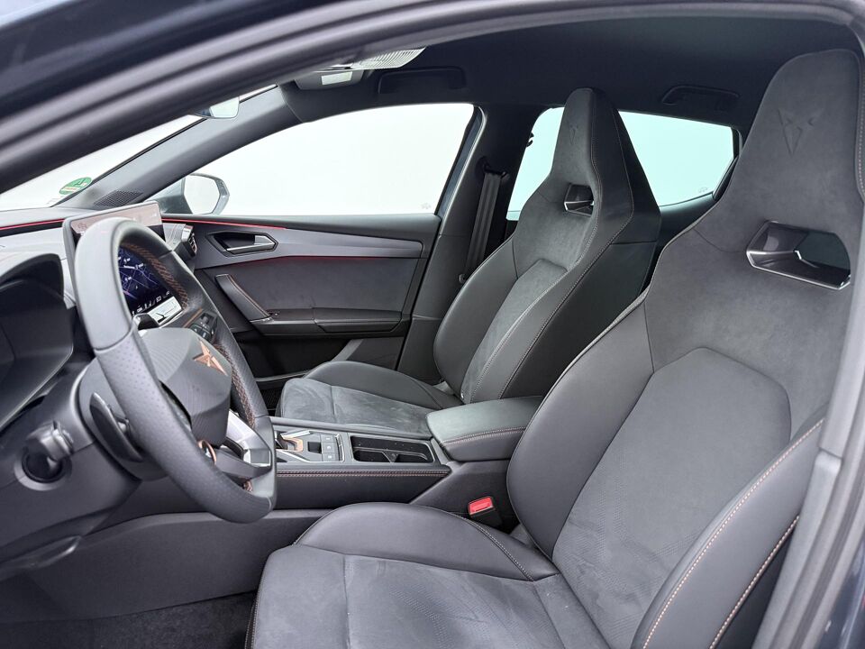 CUPRA Leon 1.5 TSI e-Hybrid Business