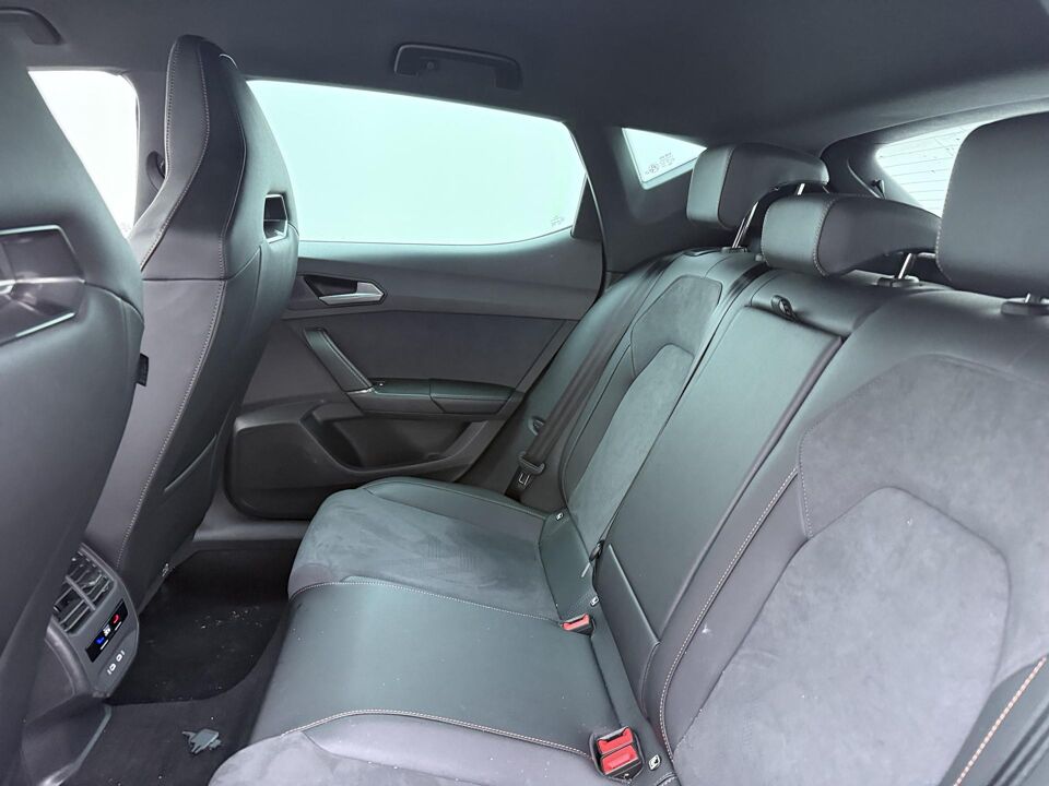 CUPRA Leon 1.5 TSI e-Hybrid Business