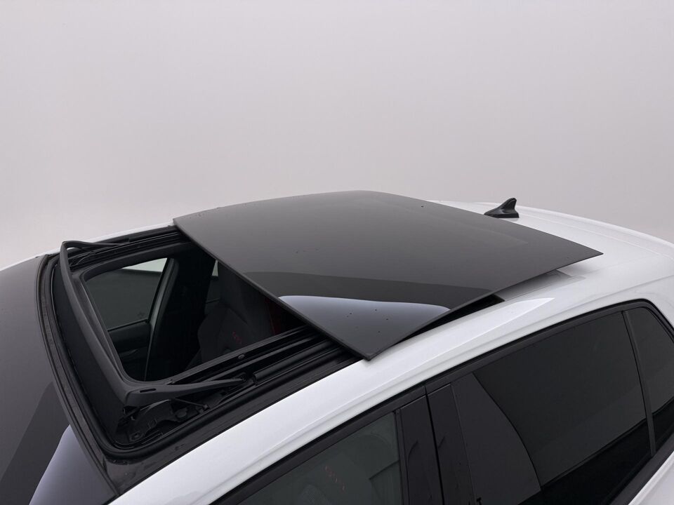 Volkswagen Golf 2.0 TSI GTI