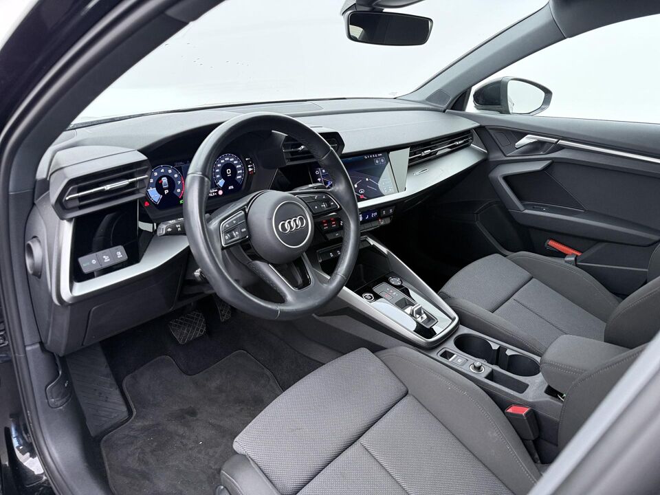 Audi A3 Limousine 35 TFSI Business edition