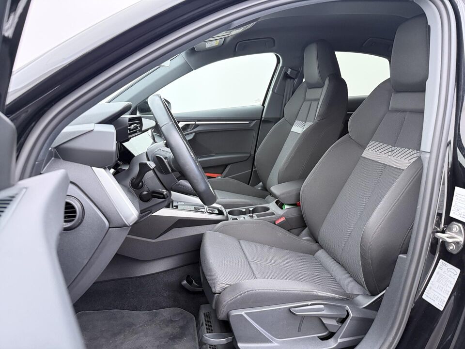 Audi A3 Limousine 35 TFSI Business edition