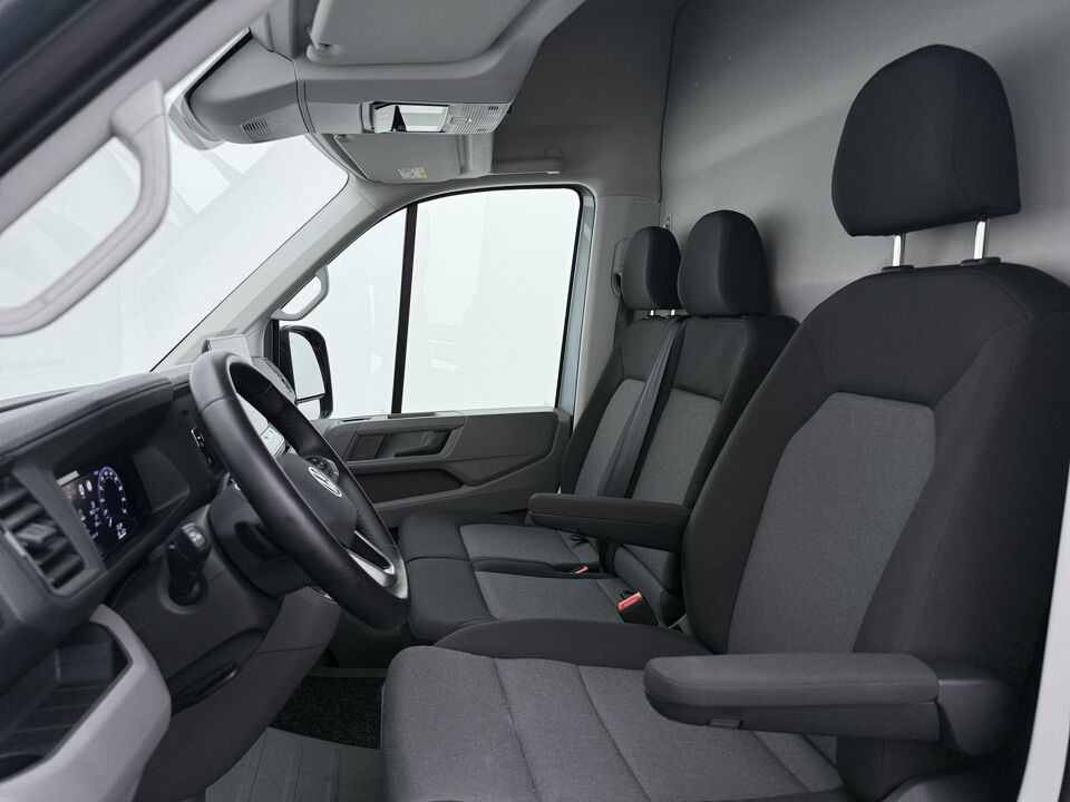 VW-Bedrijfswagens Crafter (2) GP 35 2.0 TDI 177 PK Autom. L3H3 Exclusive