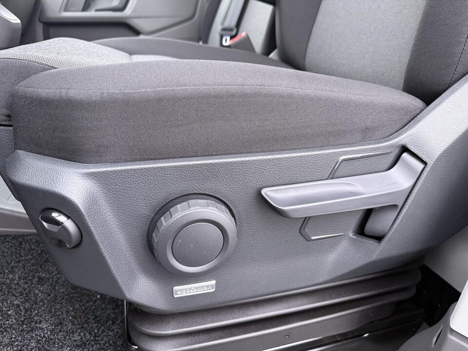 VW-Bedrijfswagens Crafter (2) GP 35 2.0 TDI 177 PK Autom. L3H3 Exclusive