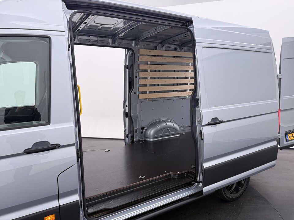 VW-Bedrijfswagens Crafter (2) GP 35 2.0 TDI 177 PK Autom. L3H3 Exclusive