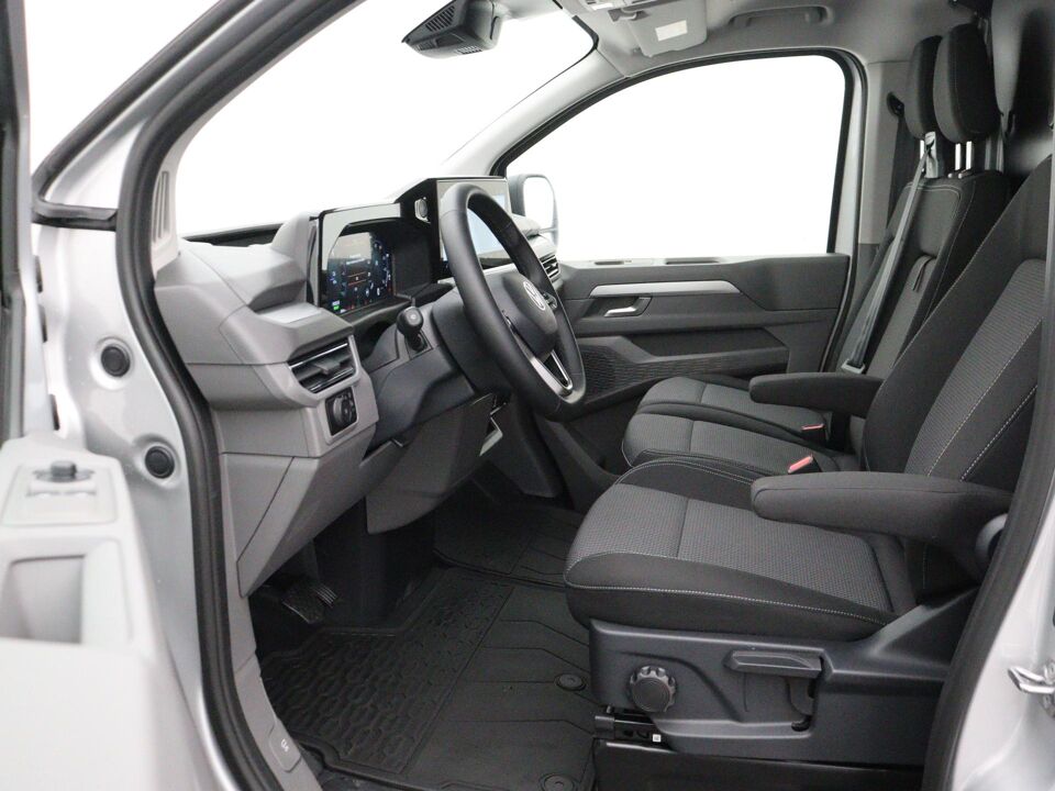 VW-Bedrijfswagens E-Transporter Life L1 160 kW / 218 pk