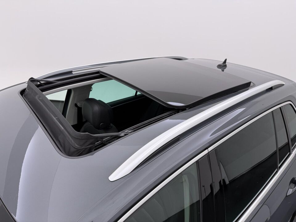 Volkswagen Tiguan 1.4 TSI eHybrid Elegance
