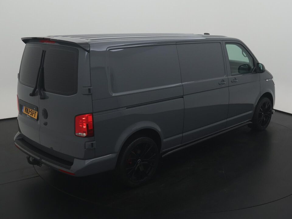 VW-Bedrijfswagens Transporter 2.0 TDI 150 PK TDI DSG L2H1 28