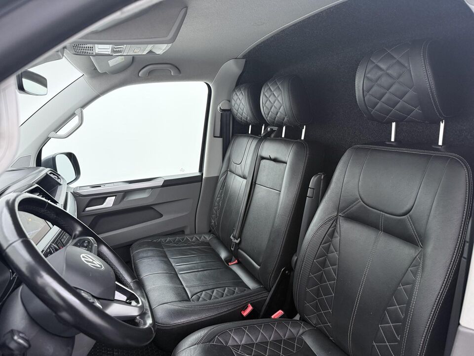 VW-Bedrijfswagens Transporter 2.0 TDI 150 PK TDI DSG L2H1 28