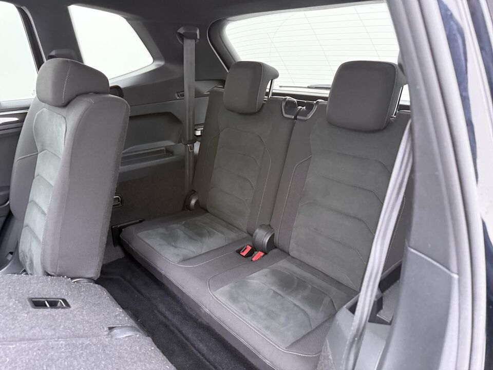 Volkswagen Tiguan Allspace 1.5 TSI Highline R-Line 7 Persoons