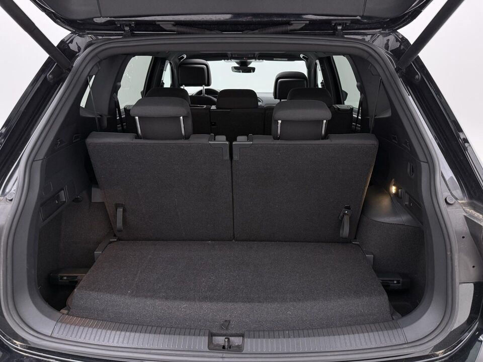 Volkswagen Tiguan Allspace 1.5 TSI Highline R-Line 7 Persoons