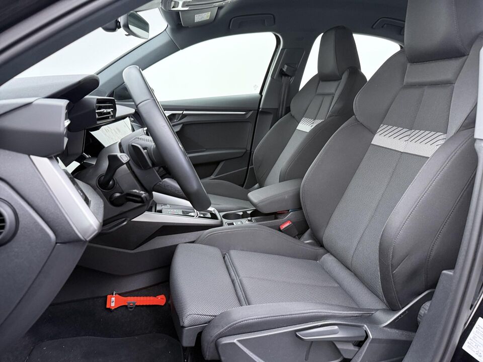 Audi A3 Limousine 30 TFSI Advanced Edition