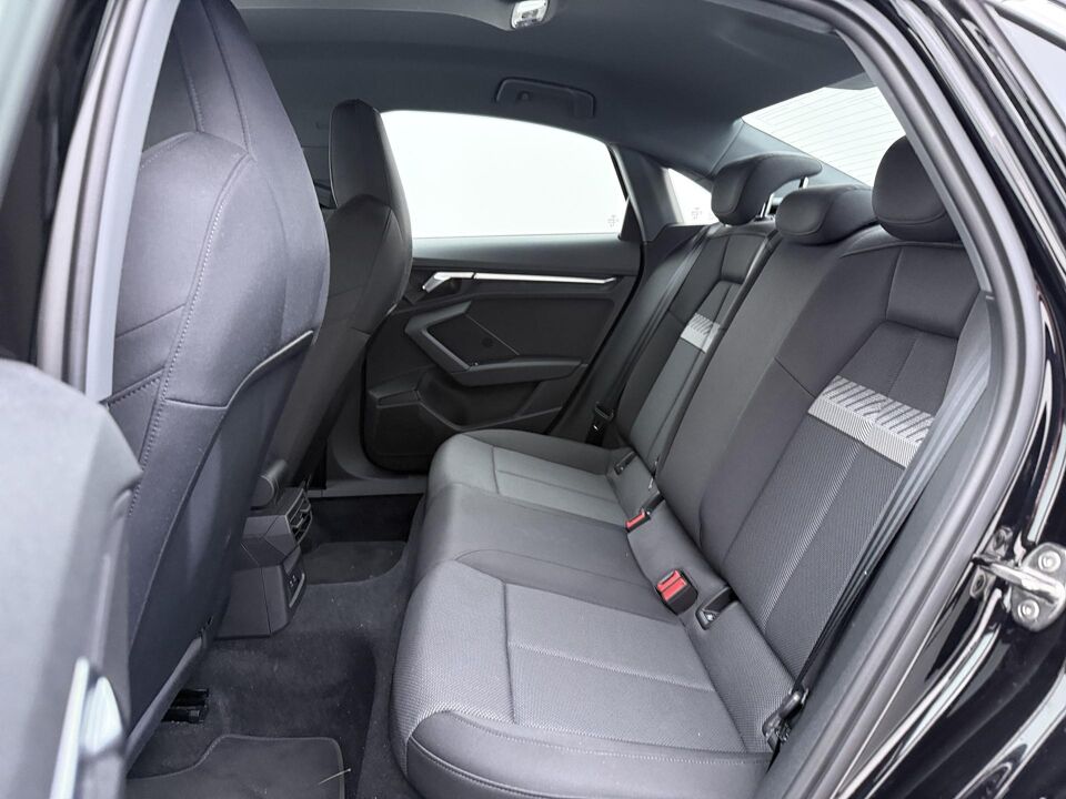 Audi A3 Limousine 30 TFSI Advanced Edition