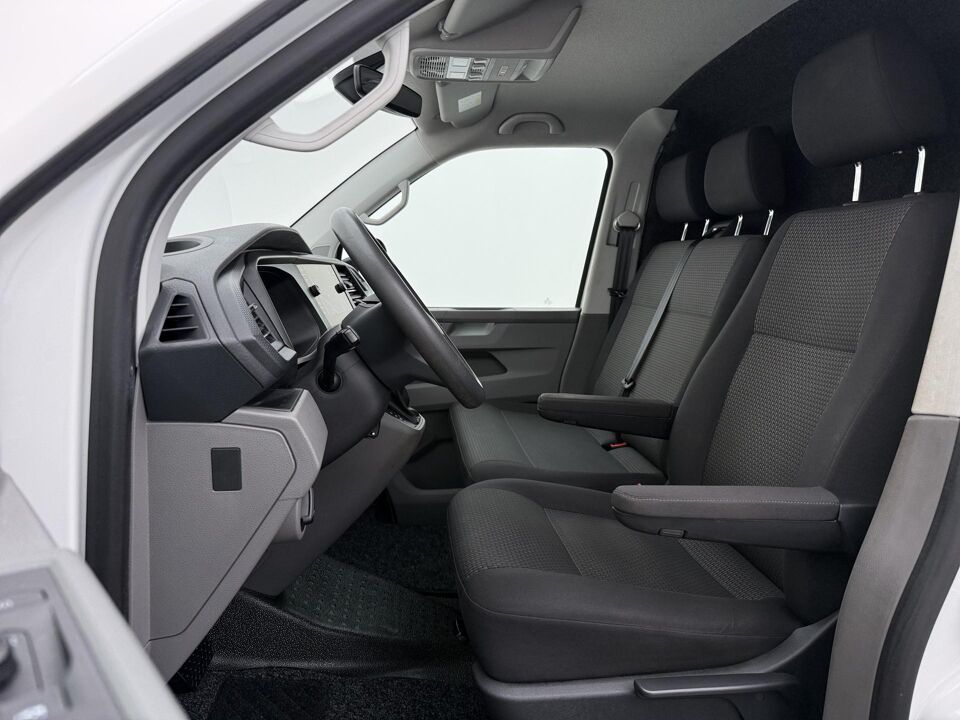 VW-Bedrijfswagens Transporter 2.0 TDI 150 PK DSG L2H1 Comfortline