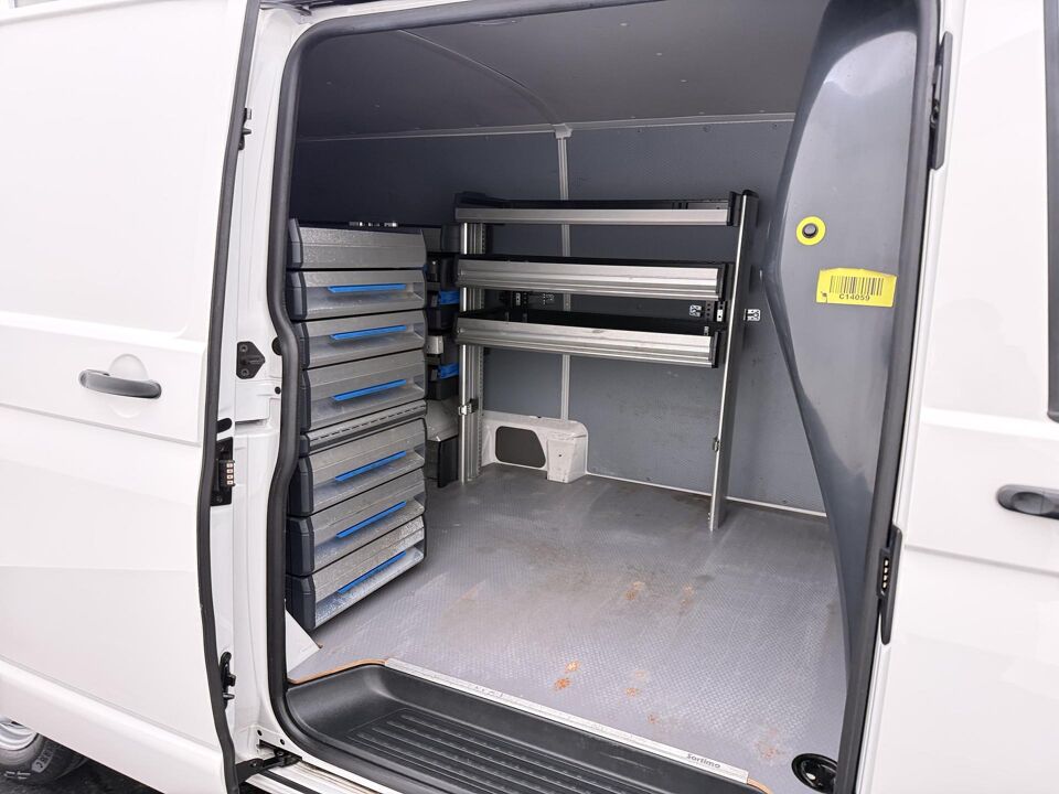 VW-Bedrijfswagens Transporter 2.0 TDI 150 PK DSG L2H1 Comfortline
