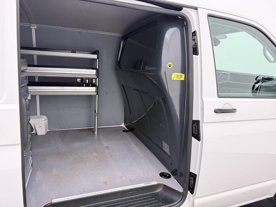 VW-Bedrijfswagens Transporter 2.0 TDI 150 PK DSG L2H1 Comfortline