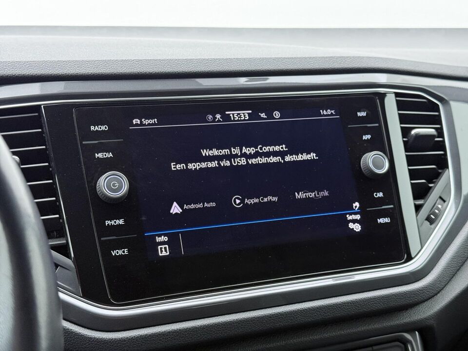 Volkswagen T-Roc 1.5 TSI Sport R-line