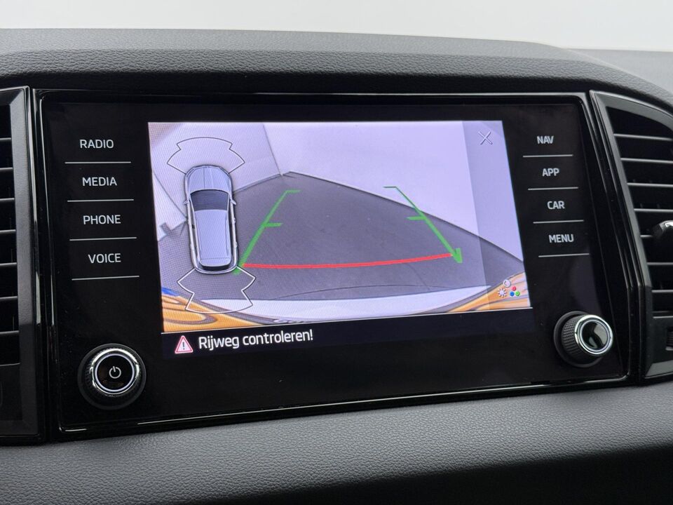 Škoda Karoq 1.5 TSI Sportline Business