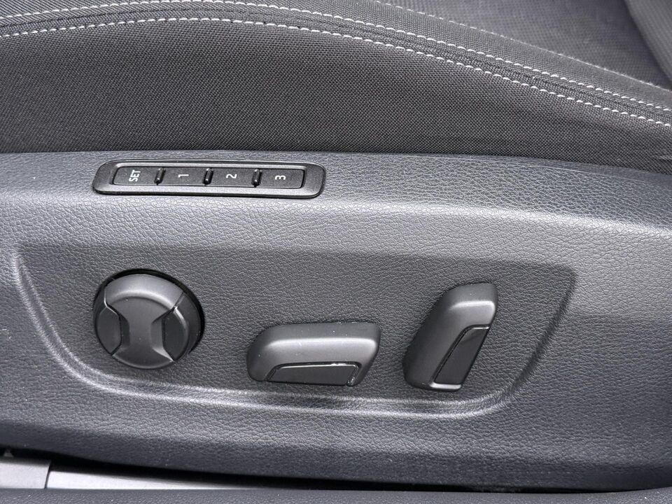 Škoda Superb Combi 1.4 TSI iV Business Edition Plus
