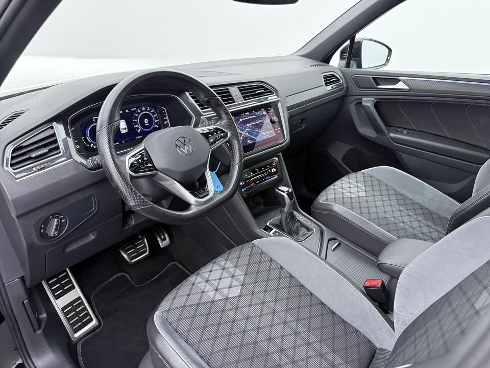 Volkswagen Tiguan 1.4 TSI eHybrid R-Line Business+