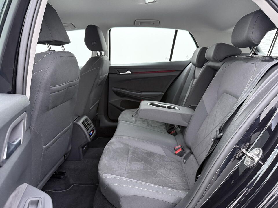 Volkswagen Golf 1.4 eHybrid Style