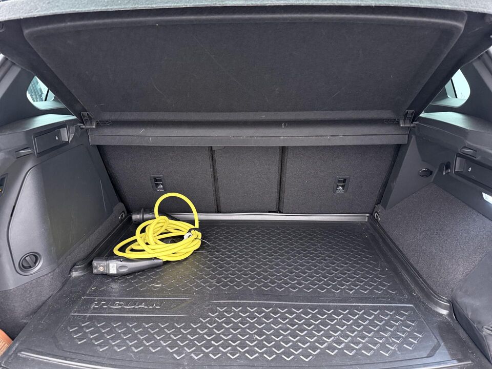 Volkswagen Tiguan 1.4 TSI eHybrid R-Line Business