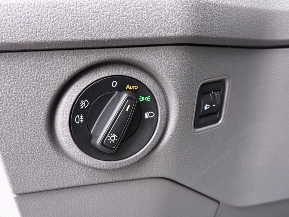 VW-Bedrijfswagens Crafter 35 2.0 TDI 140 PK L3H3 Highline
