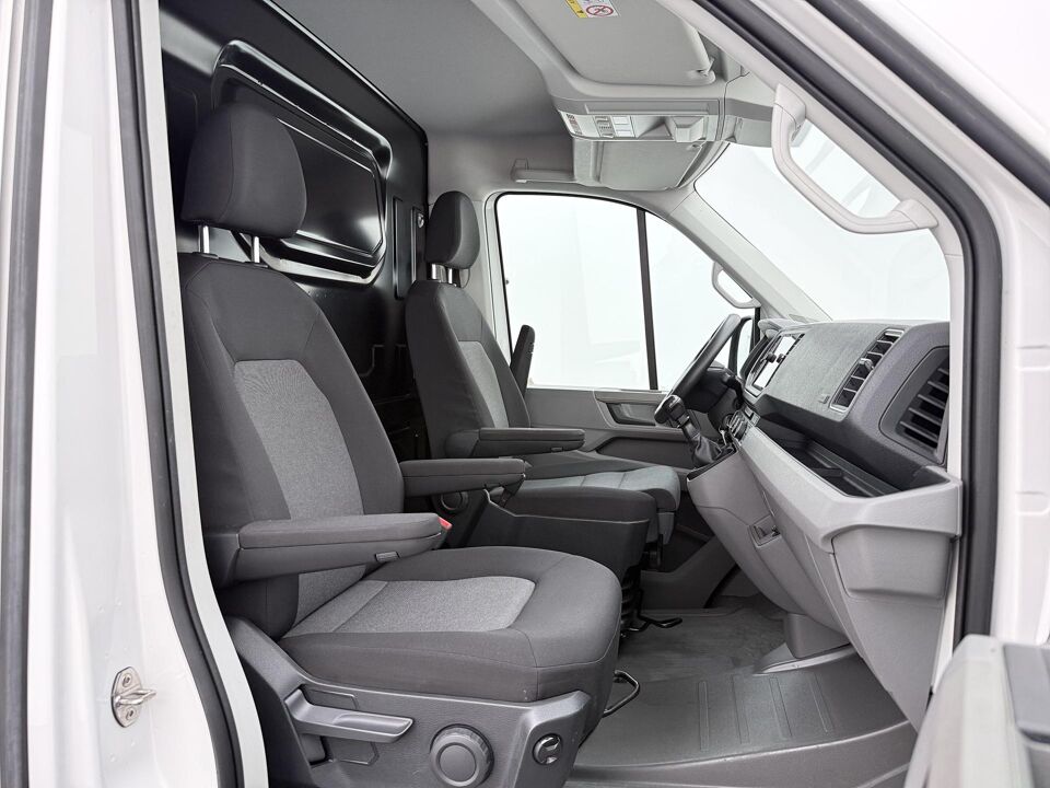 VW-Bedrijfswagens Crafter 35 2.0 TDI 140 PK L3H3 Highline