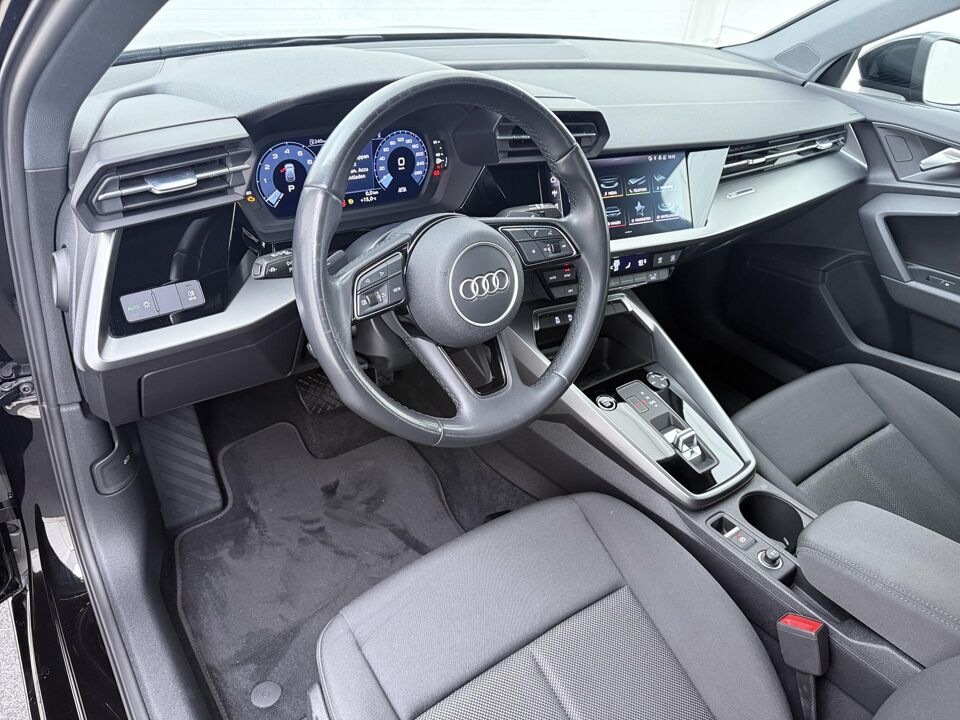 Audi A3 Sportback 30 TFSI Attitude