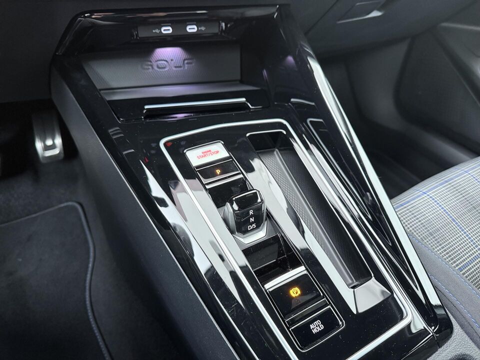 Volkswagen Golf 1.5 eHybrid GTE