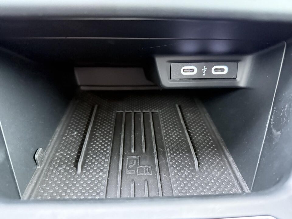 Volkswagen Polo 1.0 TSI Life Edition
