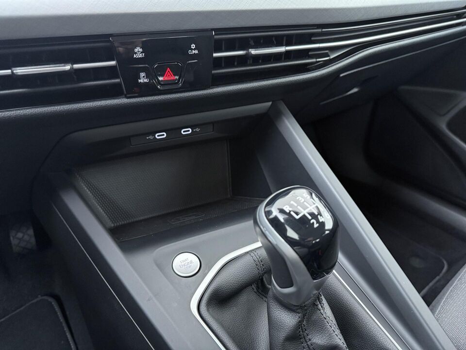 Volkswagen Golf 1.0 TSI Life