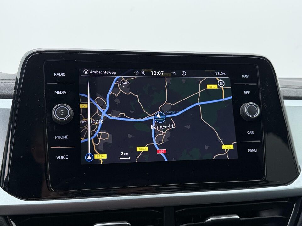 Volkswagen T-Roc 1.5 TSI Life Business