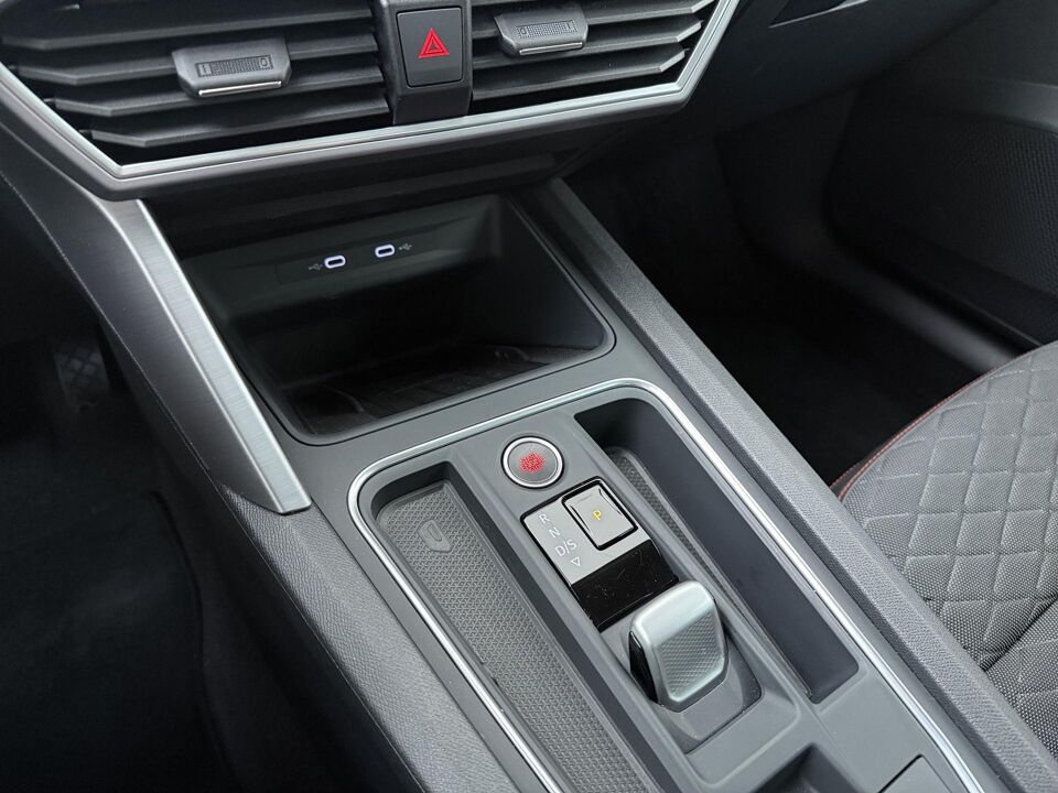 SEAT Leon 1.4 TSI eHybrid PHEV FR