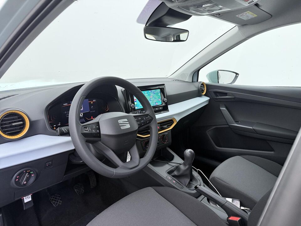 SEAT Arona Reference 1.0 EcoTSI 70 kW / 95 PK