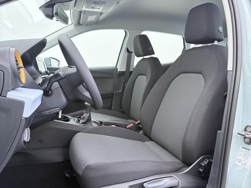 SEAT Arona Reference 1.0 EcoTSI 70 kW / 95 PK