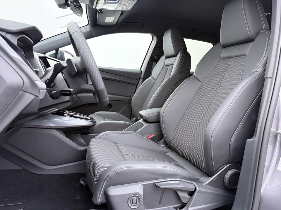 Audi Q4 Sportback e-tron S edition Competition 45 82 kWh 210 kW / 286 PK
