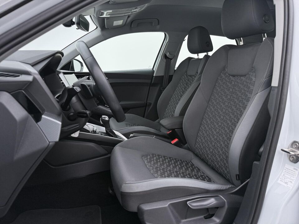 Audi A1 Sportback 30 TFSI S-line