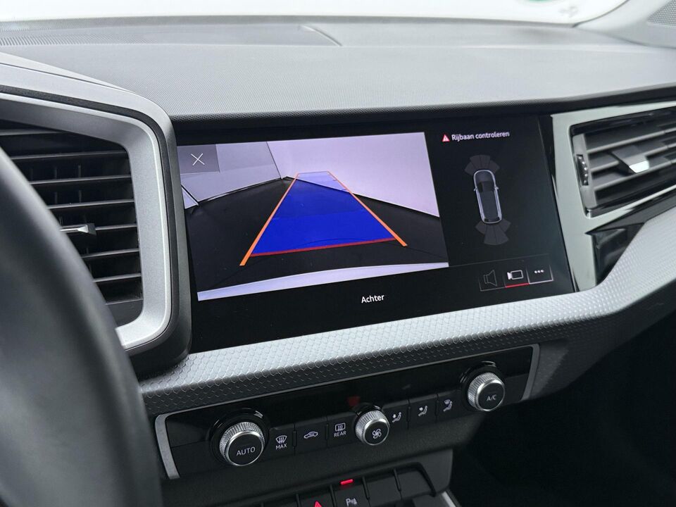 Audi A1 Sportback 30 TFSI S-line