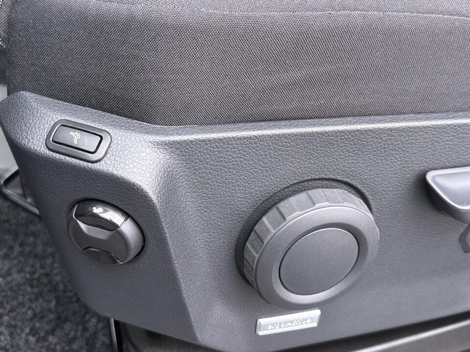 VW-Bedrijfswagens Crafter 30 2.0 TDI 140 PK Aut. L3H3 Highline