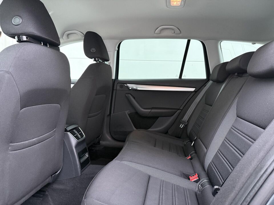 Škoda Octavia Combi 1.0 TSI Greentech Edition