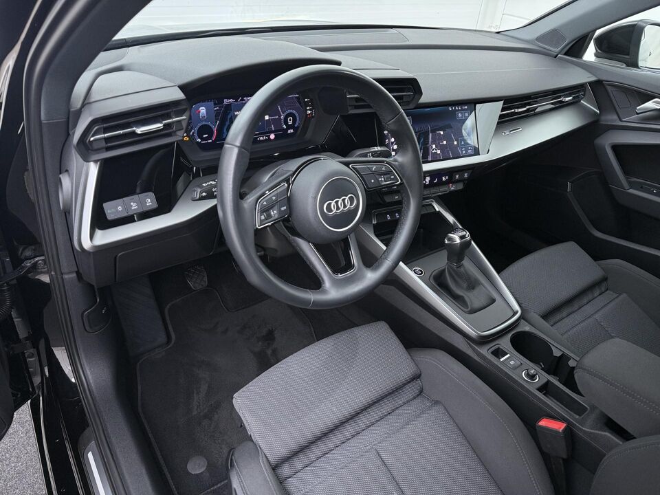 Audi A3 Sportback 30 TFSI Advance