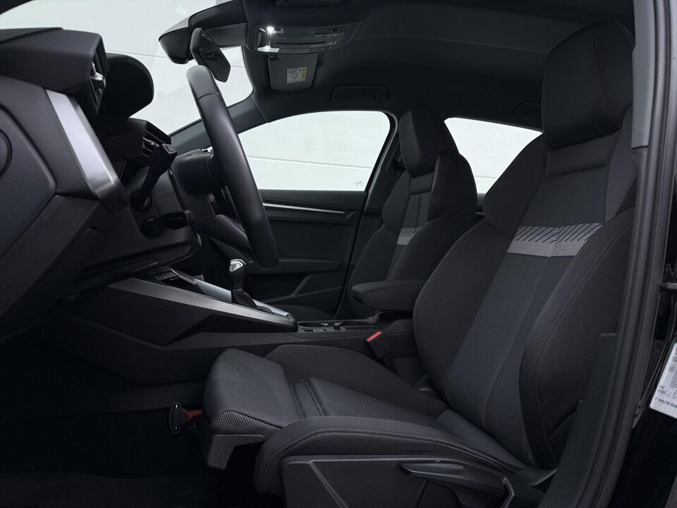 Audi A3 Sportback 30 TFSI Advance