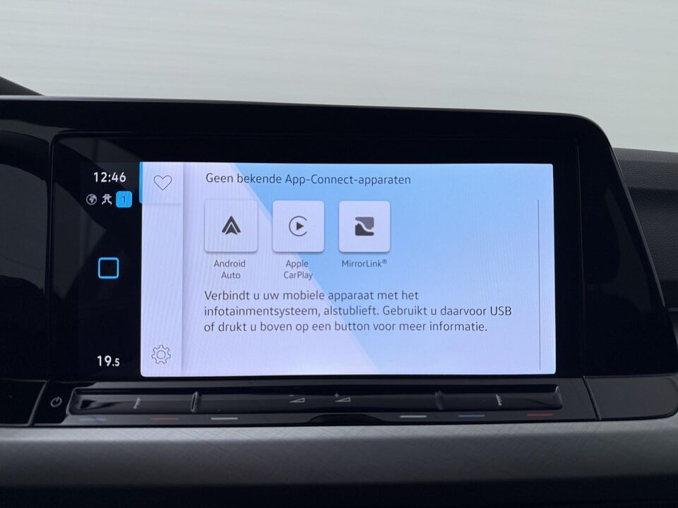 Volkswagen Golf 1.0 TSI Life