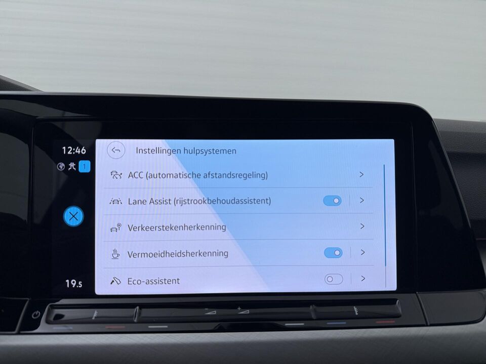 Volkswagen Golf 1.0 TSI Life