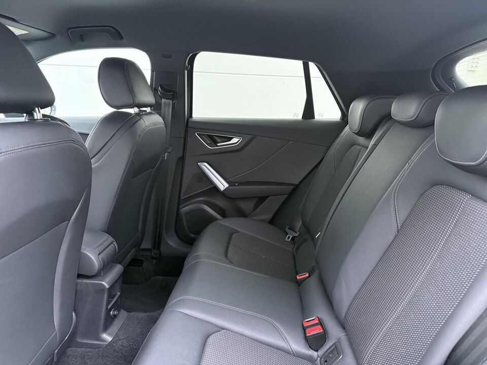 Audi Q2 35 TFSI S-line