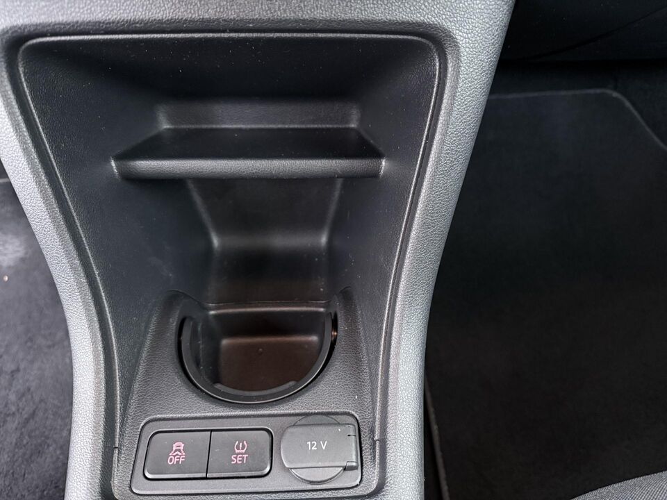 Volkswagen up! 1.0 BMT move up!