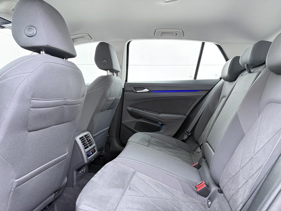 Volkswagen Golf 1.4 eHybrid Style